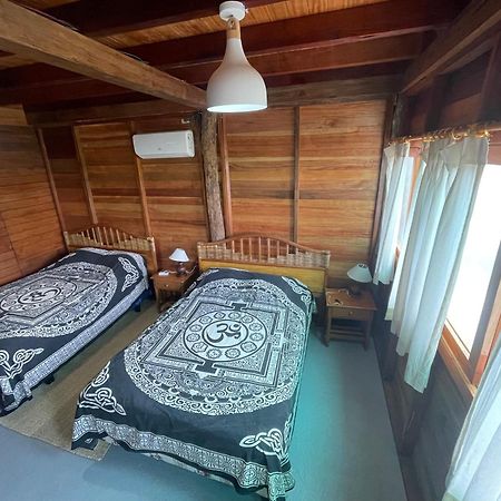 פורטו איורה Galapagos Chalet מראה חיצוני תמונה