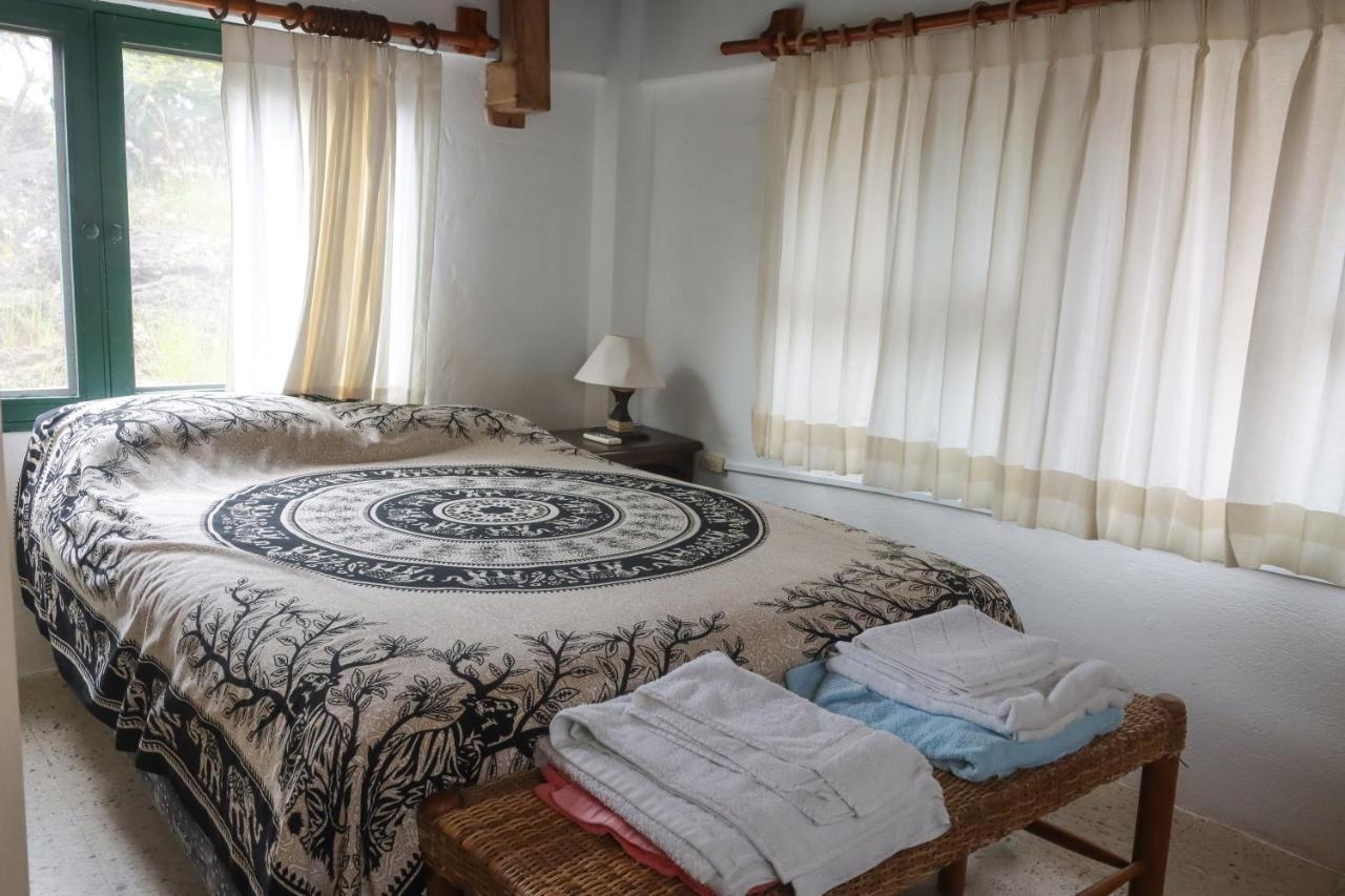 פורטו איורה Galapagos Chalet מראה חיצוני תמונה