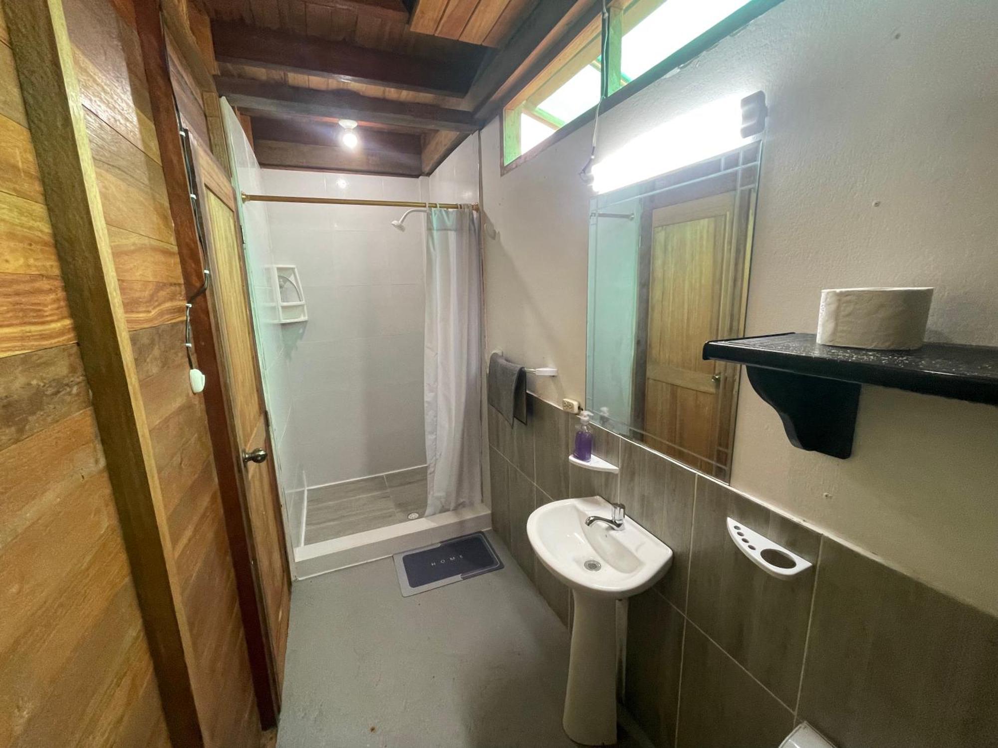 פורטו איורה Galapagos Chalet מראה חיצוני תמונה